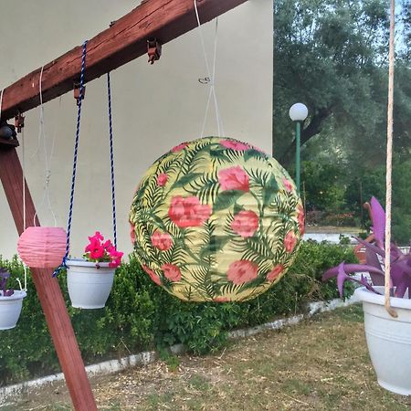 Camelia Studios Yénion Zewnętrze zdjęcie